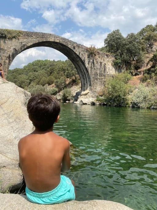 Casa Rural En Candeleda Con Piscina Y Un Maravilloso Jardin Εξωτερικό φωτογραφία