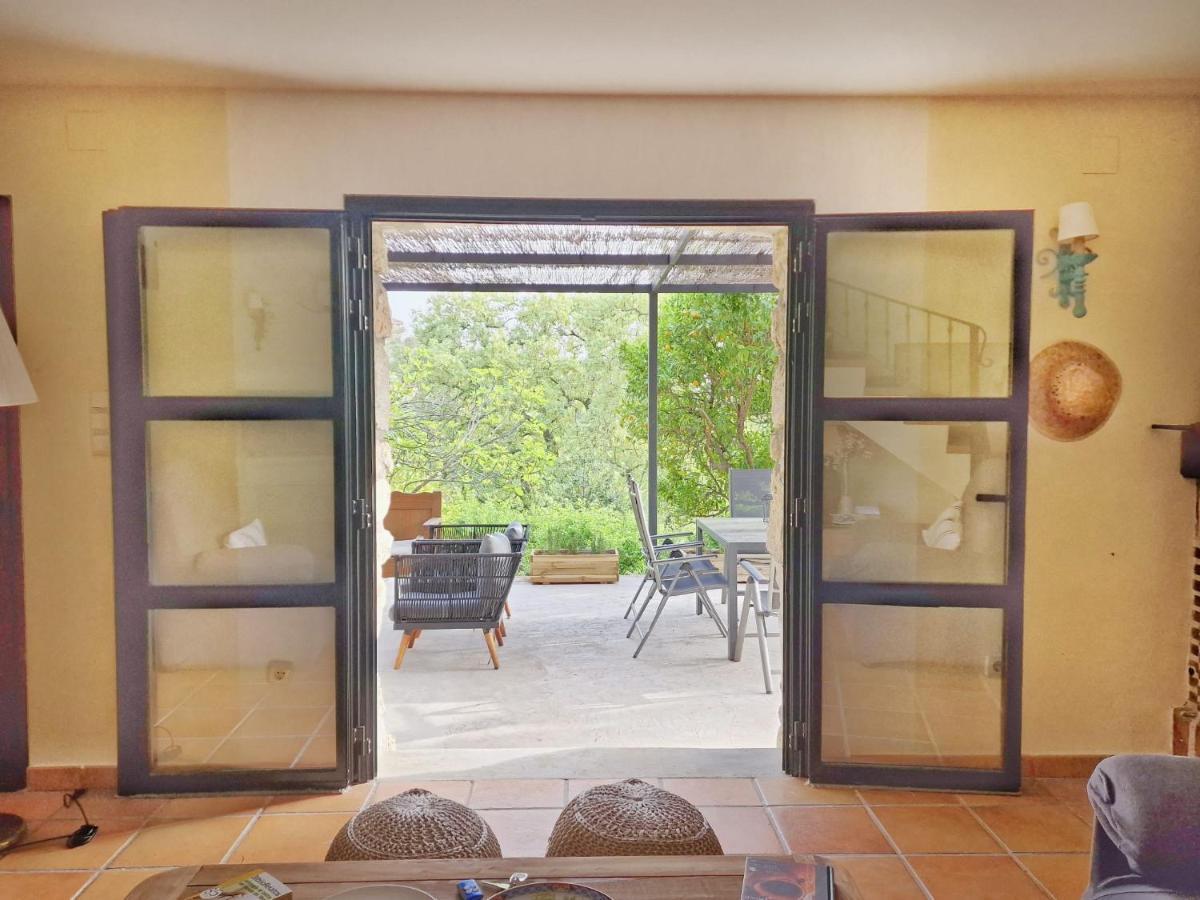 Casa Rural En Candeleda Con Piscina Y Un Maravilloso Jardin Εξωτερικό φωτογραφία