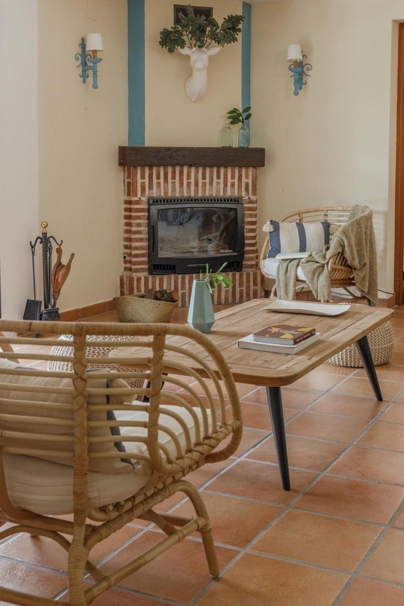 Casa Rural En Candeleda Con Piscina Y Un Maravilloso Jardin Εξωτερικό φωτογραφία