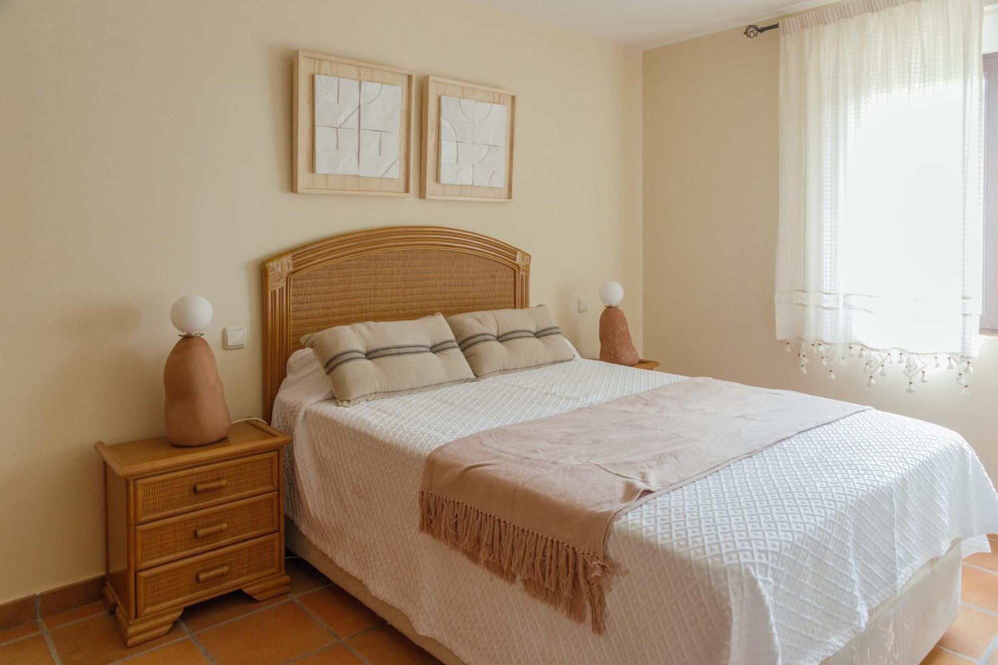 Casa Rural En Candeleda Con Piscina Y Un Maravilloso Jardin Εξωτερικό φωτογραφία