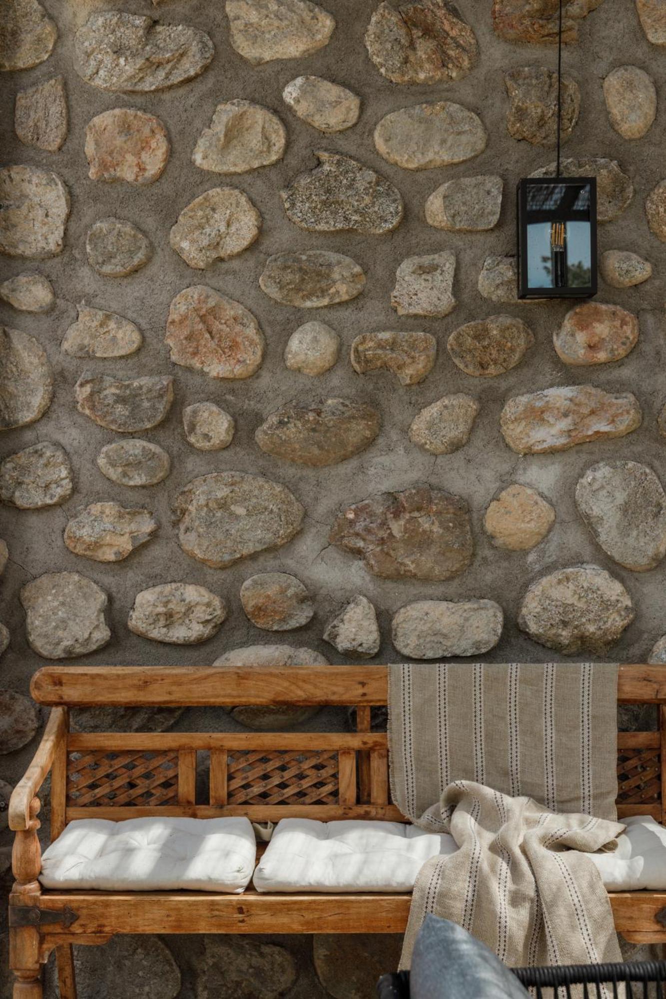 Casa Rural En Candeleda Con Piscina Y Un Maravilloso Jardin Εξωτερικό φωτογραφία